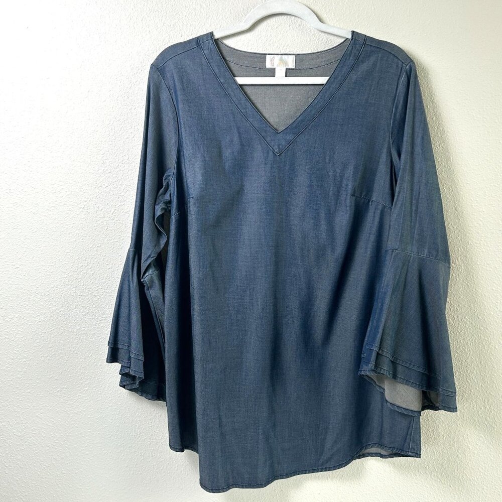 Belle  by Kim Gravel Bell Sleeve Top Size M Blue Lyocell‎ V Neck Stretch Boho